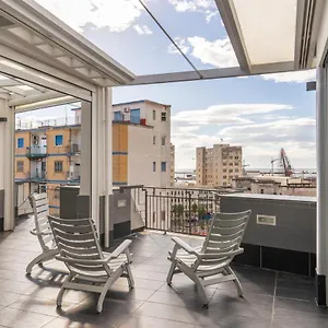 https://nettunos-suite.hotels-amalfi.com